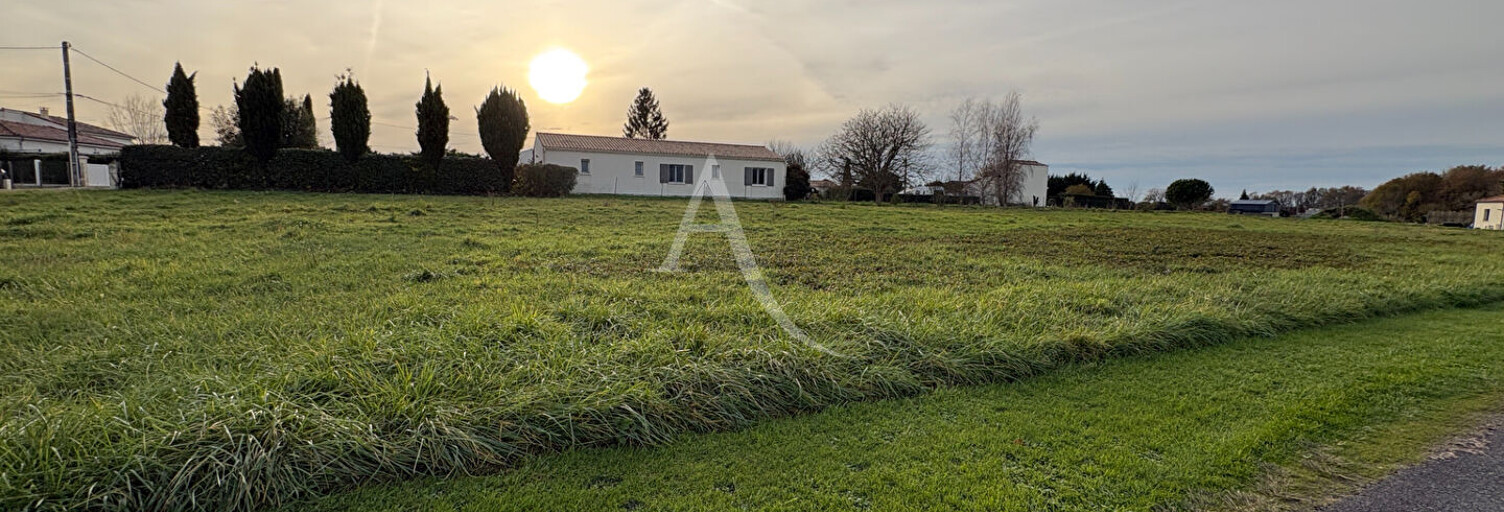 Terrain  1144 m² à vendre à Bois (17240)