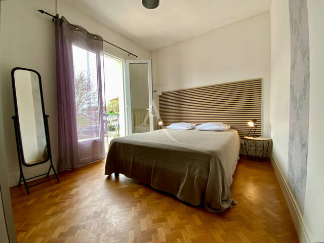 Immeuble Jonzac — photo du bien