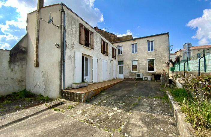 Grand Immeuble avec nombreuses possibilités — photo 3