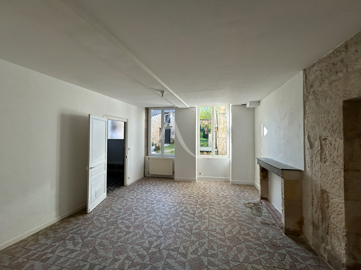 Villa / Maison  T5 à louer Saint-Genis-de-Saintonge 17240