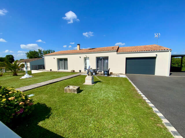 Maison Belluire 4 pièce(s) 100 m2 — photo du bien