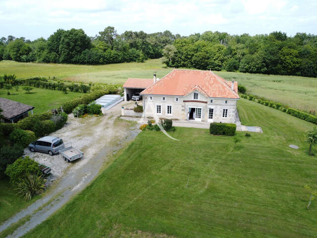 Maison Villexavier 8 pièce(s) 266 m2 — photo du bien