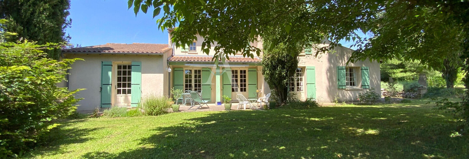 Maison 7 Pièces 165 m² à vendre à Saint-Georges-Antignac (17240)