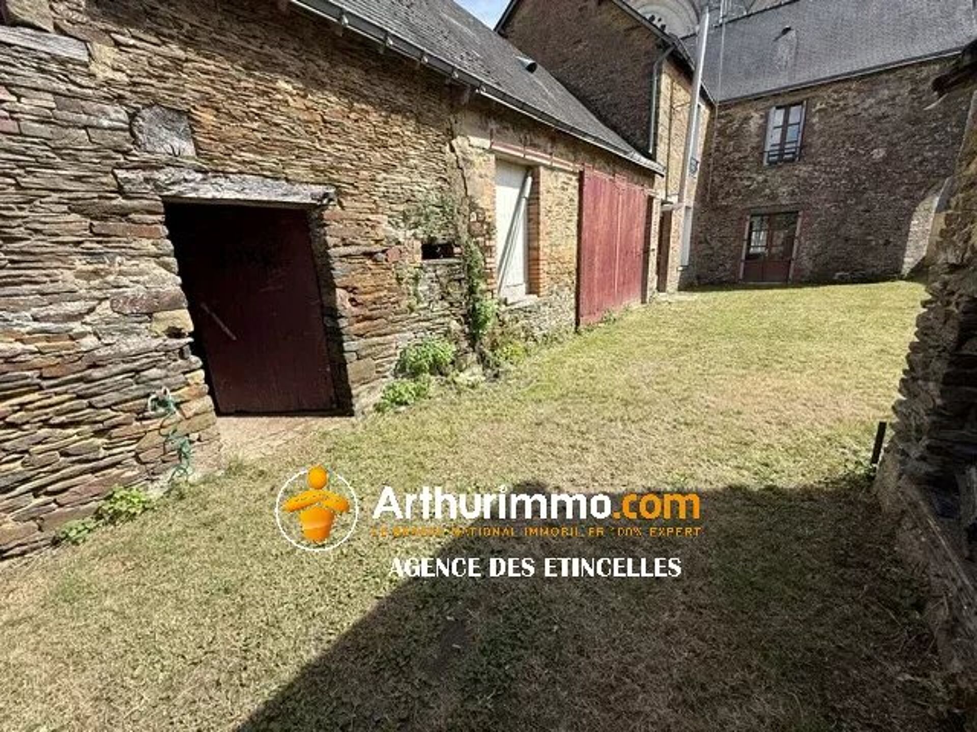 Acheter maison de 5 pièces 135 m² 149 990 € à Châteaubriant (44110) : une annonce Arthurimmo.com — 2