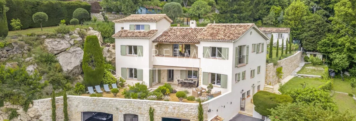 Maison 9 Pièces 249 m² à vendre à Vence (06140)