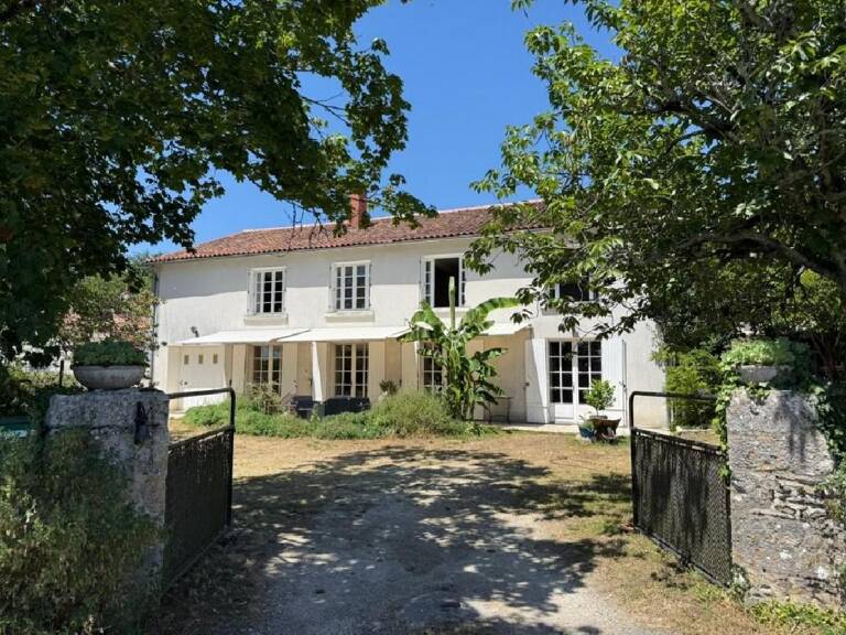 Maison — photo 1