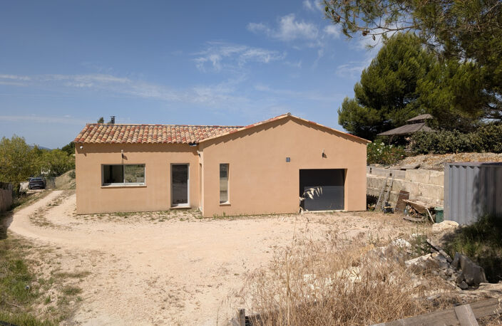 Dept 84 - Saint-Saturnin les Apt - Maison neuve de plain pie — photo 3
