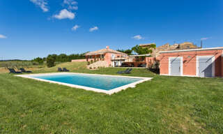 Maison 6 Pièces 140 m² à vendre à Roussillon (84220)