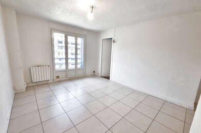 Appartement 3 pièces 647 €