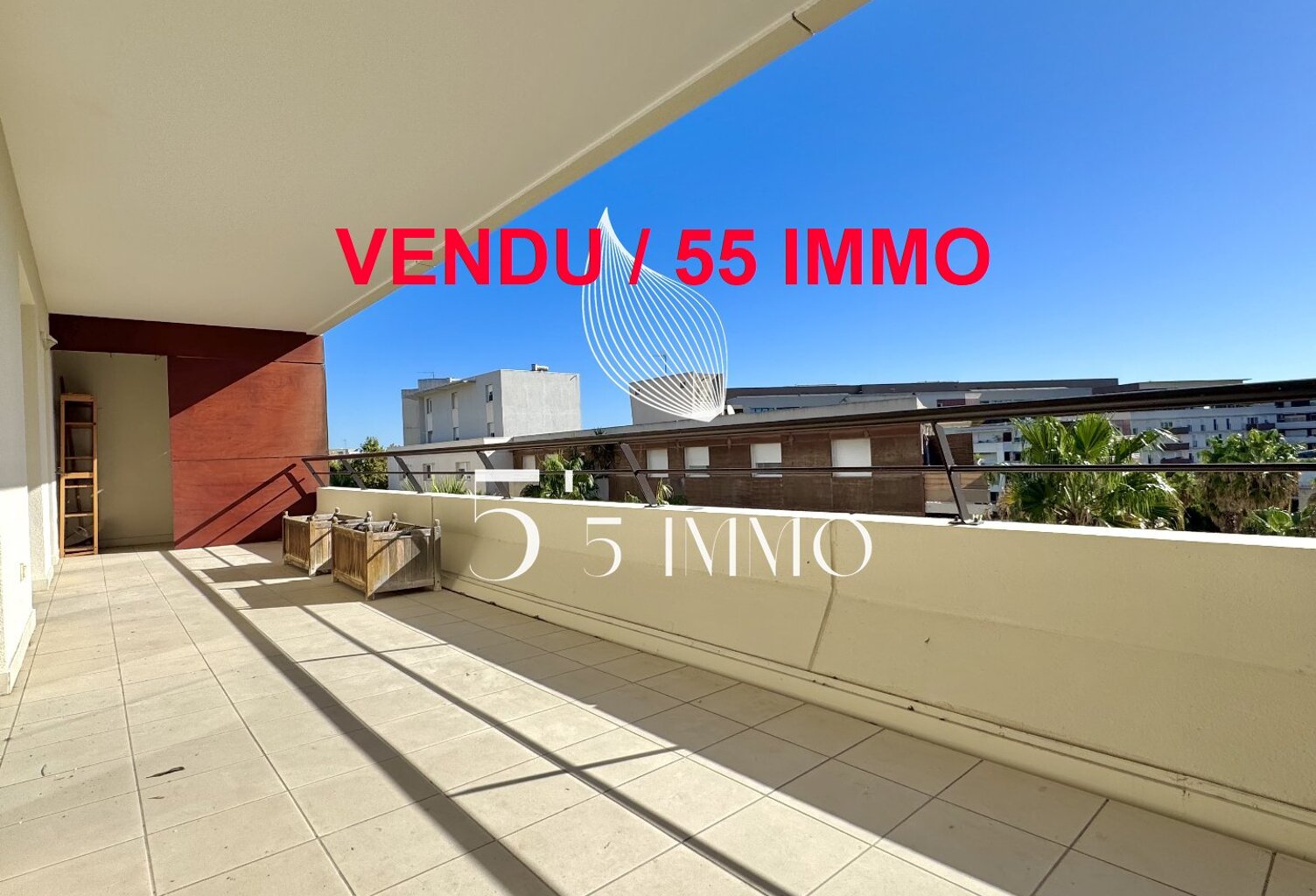 APPARTEMENT 4 PIECES / PLEIN COEUR PORT MARIANNE — photo 1