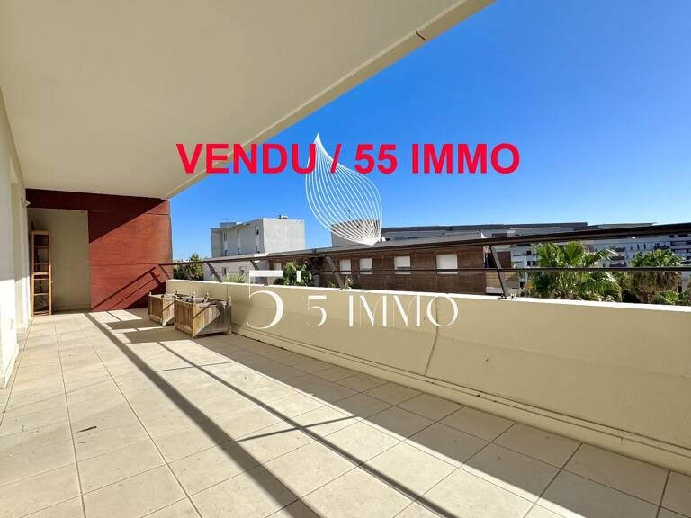 APPARTEMENT 4 PIECES / PLEIN COEUR PORT MARIANNE — photo 1