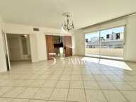 APPARTEMENT 4 PIECES / PLEIN COEUR PORT MARIANNE — photo 3