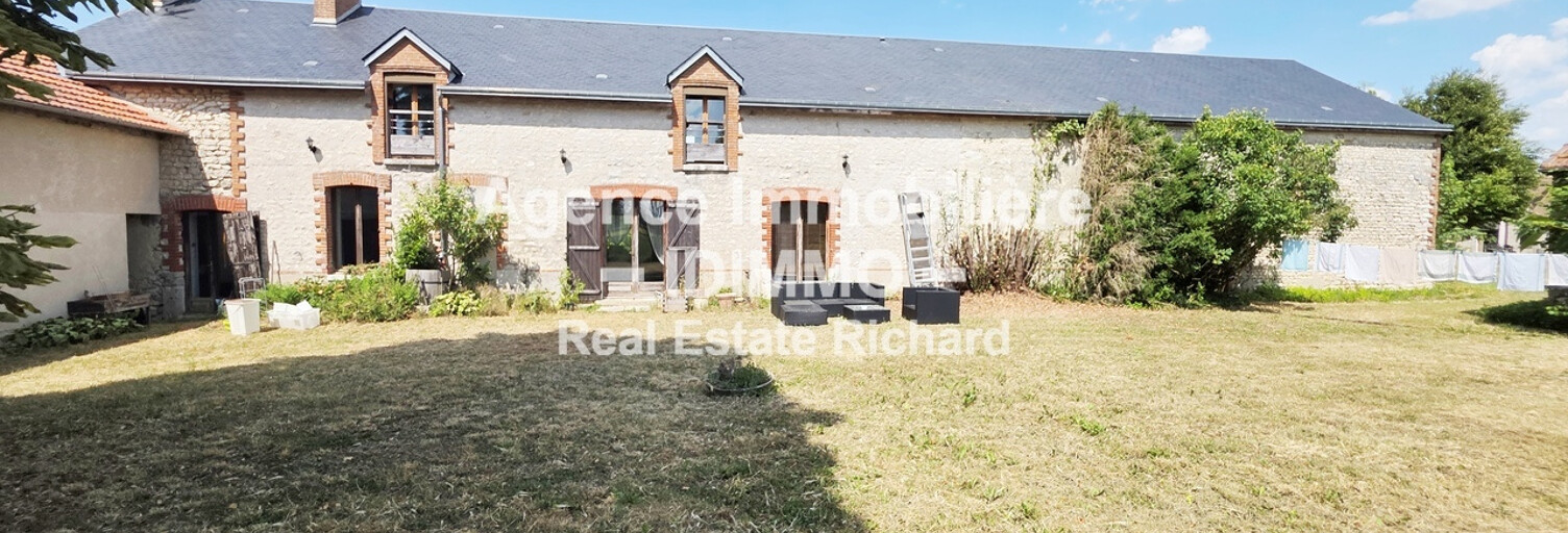 Maison 5 Pièces 205 m² à vendre à Corbeilles (45490)