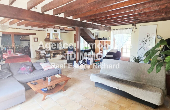 À VENDRE : Magnifique corps de ferme de 205 m2 - Secteur Bea — photo 3