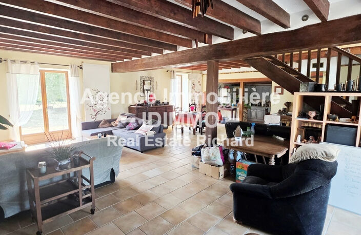 À VENDRE : Magnifique corps de ferme de 205 m2 - Secteur Bea — photo 5