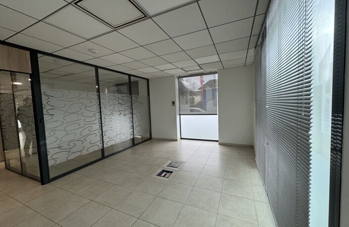 Local commercial emplacement de 1er ordre Gujan Mestras — photo 5