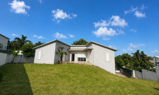 Maison 4 Pièces 94 m² à louer à Saint-Pierre (97432)