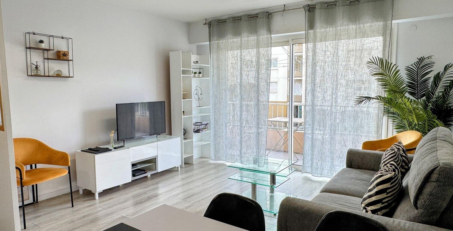 Appartement - 56m² - Angers — photo 1