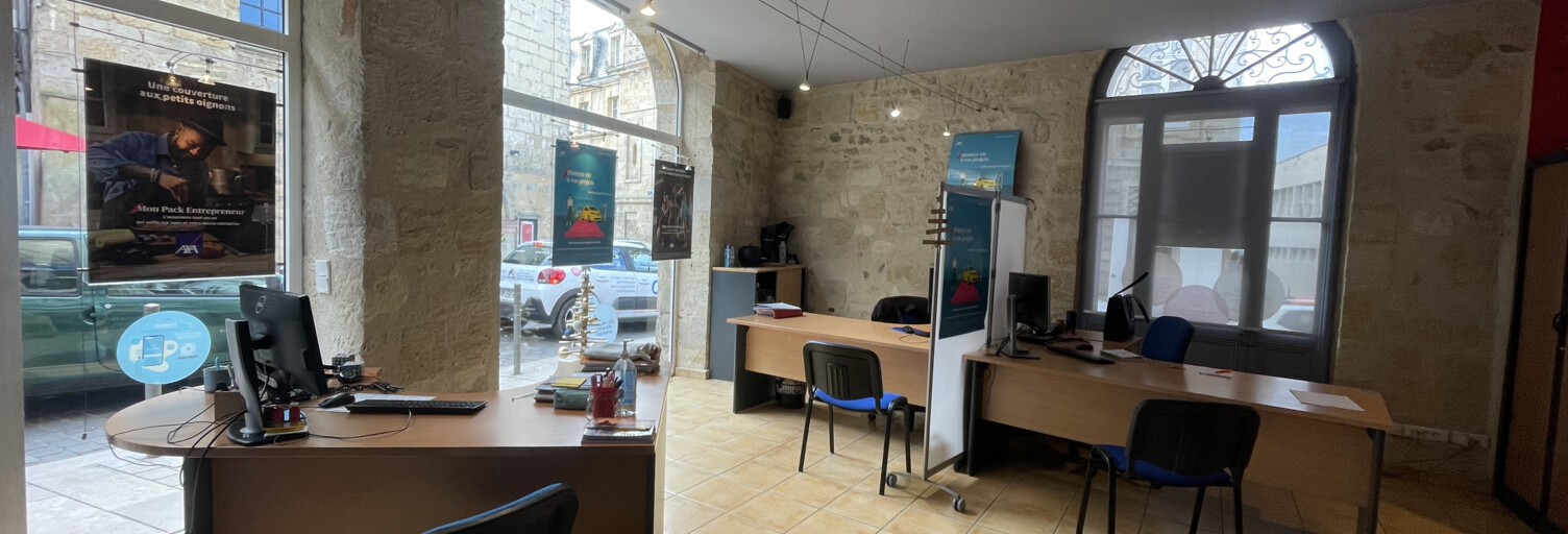 Commerce  124 m² à louer à Libourne (33500)