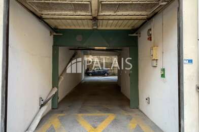Garage  100 €