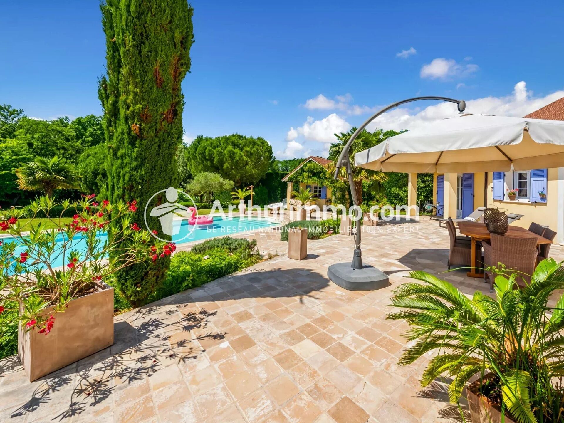 Maison 8 pièces 220 m² · à Fontainebleau · 220 m² · 1 280 000 €