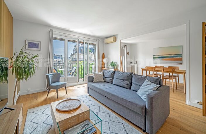 5 PIECES 105 m2 avec BALCON à ALÉSIA — photo 3