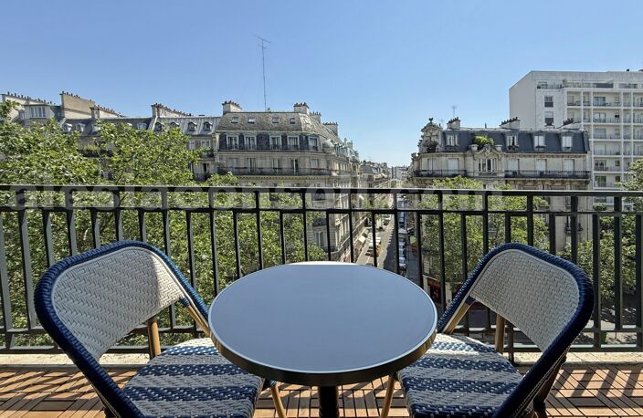 5 PIECES 105 m2 avec BALCON à ALÉSIA — photo 4