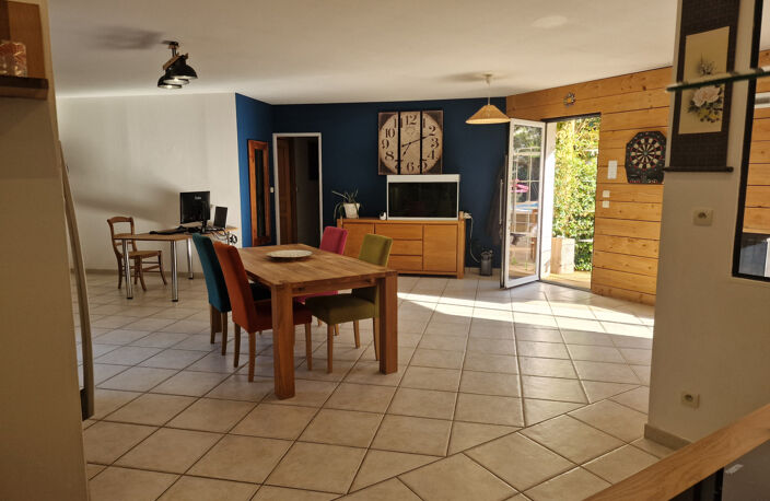 Maison T5 de plain-pied, piscine, terrain 1034m2 — photo 3