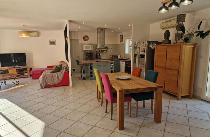 Maison T5 de plain-pied, piscine, terrain 1034m2 — photo 5