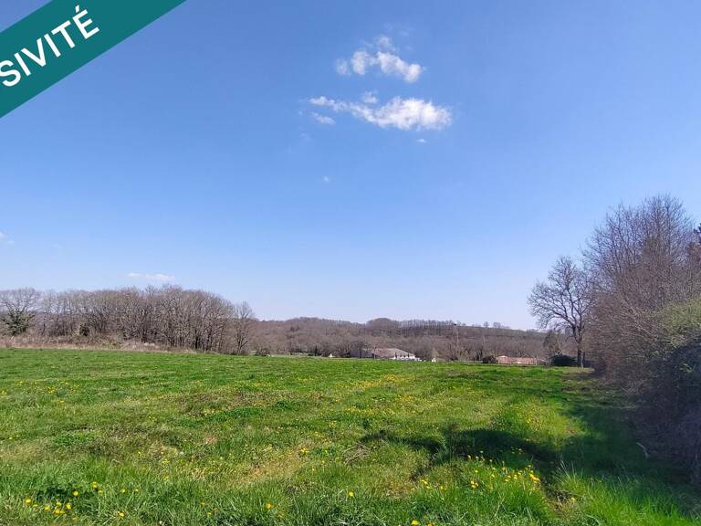 Beau terrain constructible avec vue sur la campagne — photo 1