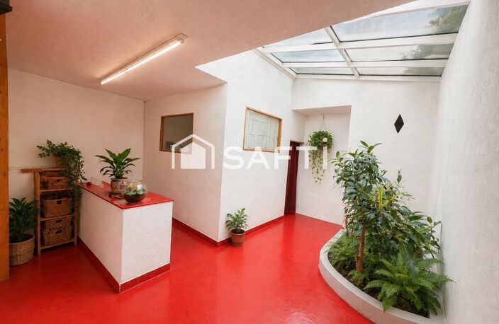 Fonds floral avec Interflora en centre-ville — photo 4