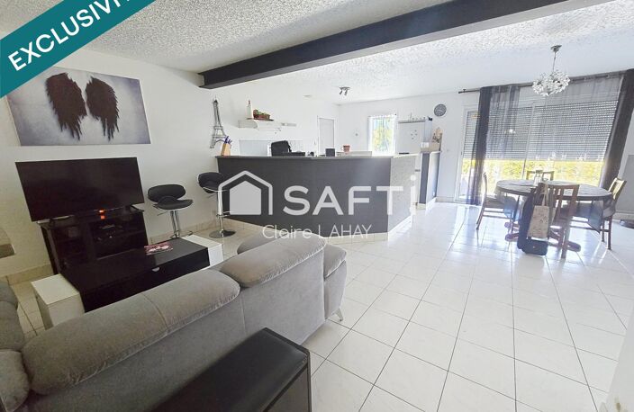 Maison familiale avec piscine, jardin et garage — photo 2