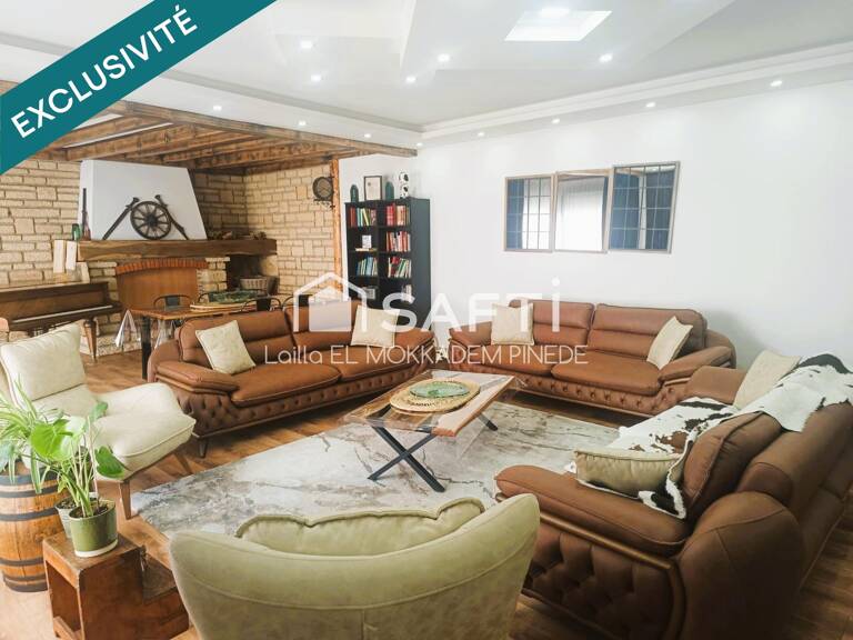 Grande maiosn familiale avec jardin, grands volumes et énorme potentiel ! — photo 1