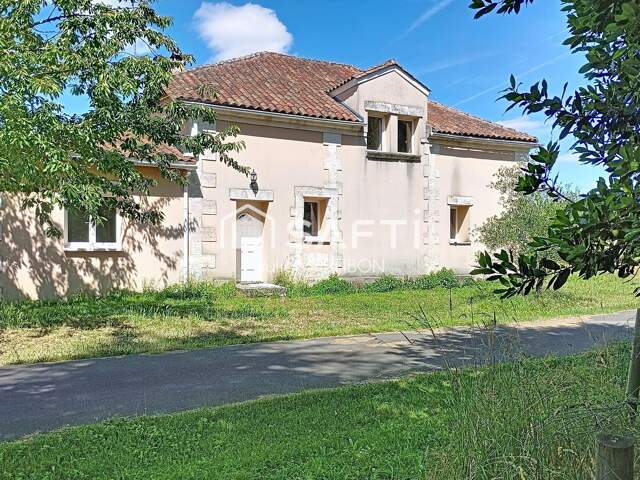 Maison en pierre 4 chambres — photo du bien