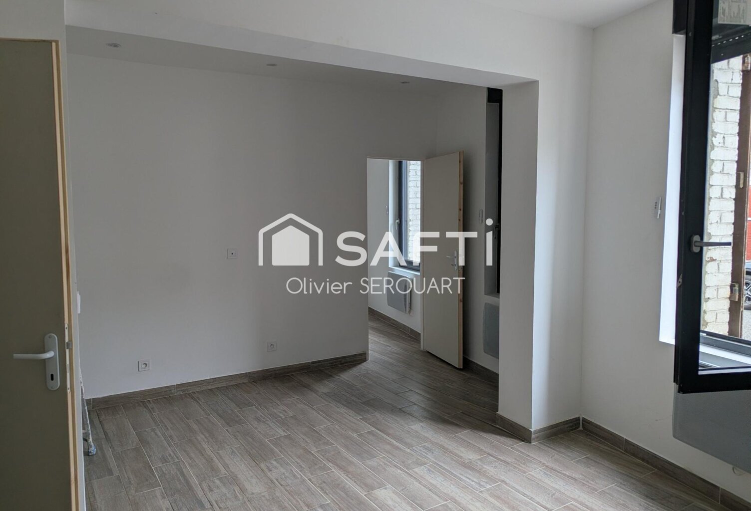 IMMEUBLE DE RAPPORT RÉNOVÉ  CENTRE-VILLE DE SAINT-QUENTIN  QUARTIER REMICOURT — photo 1