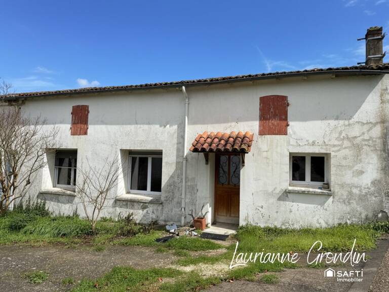Maison à étage -JUICQ — photo 1