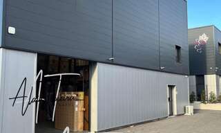 Commerce 4 Pièces 820 m² à vendre à Le Cannet-des-Maures (83340)