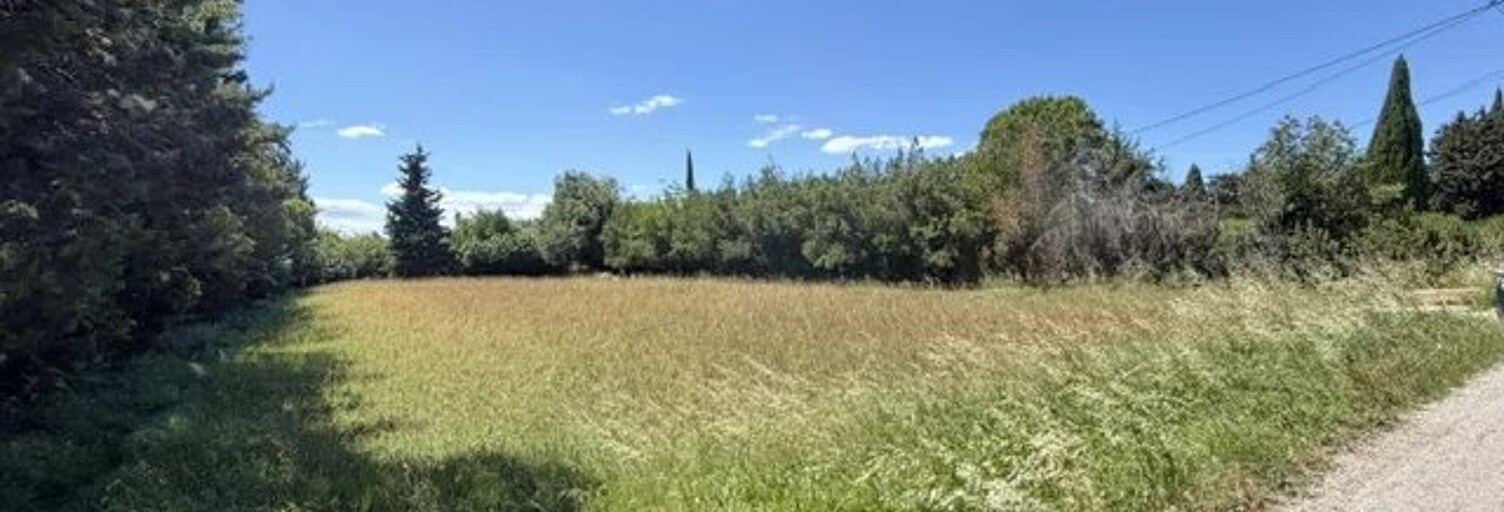 Terrain  4000 m² à louer à Salon-de-Provence (13300)