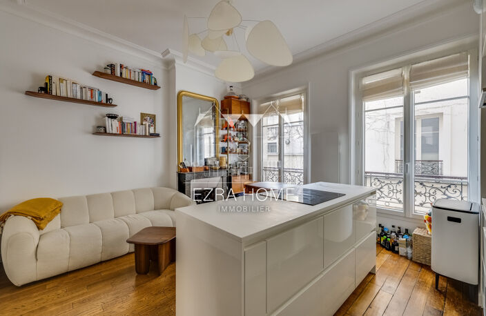 PARIS 4 - APPARTEMENT 3 PIECES - 2 CHAMBRES — photo 4