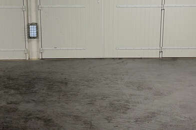 Garage  75000 €