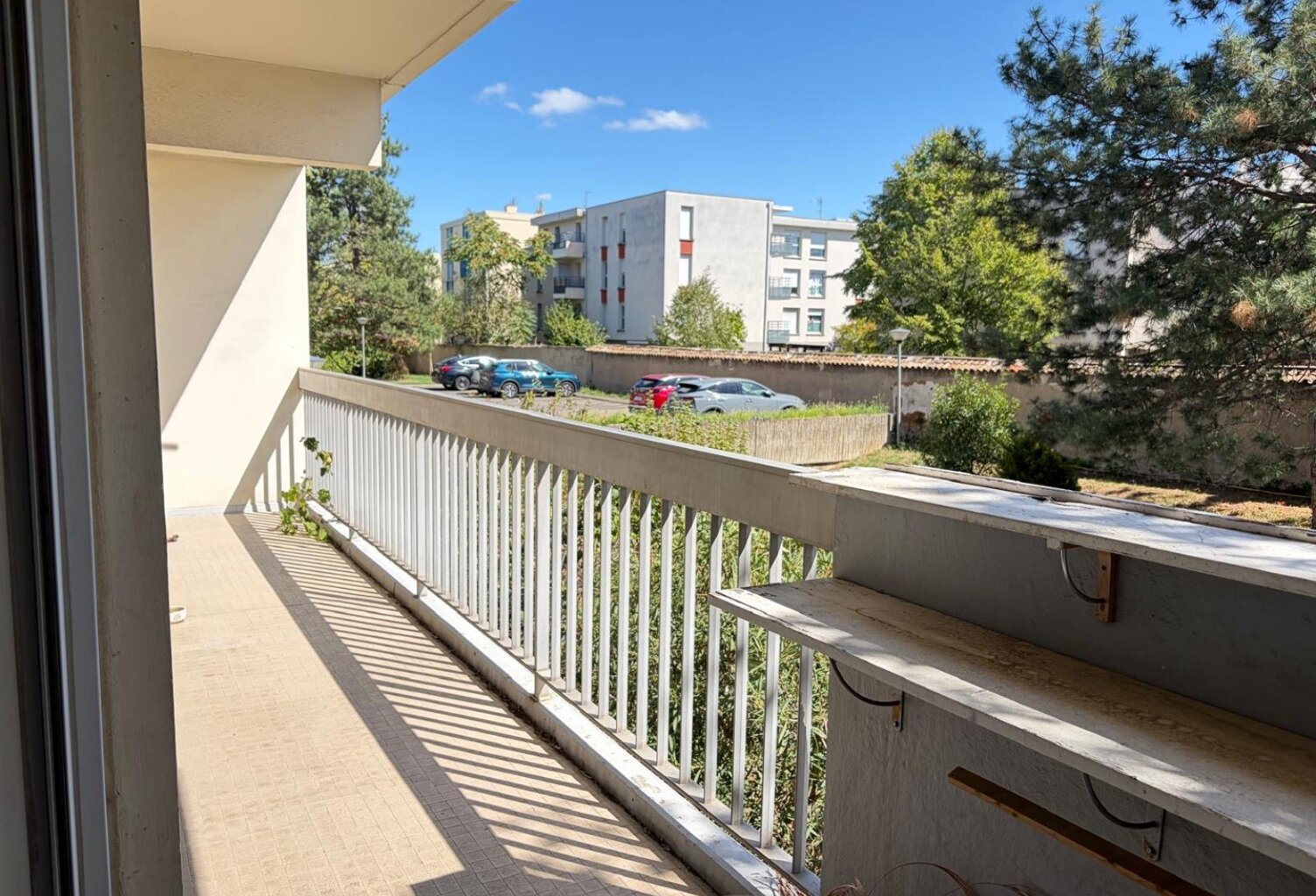 Location appartement 4 pièces 91 m² à Lyon 8 (69008) — photo 1