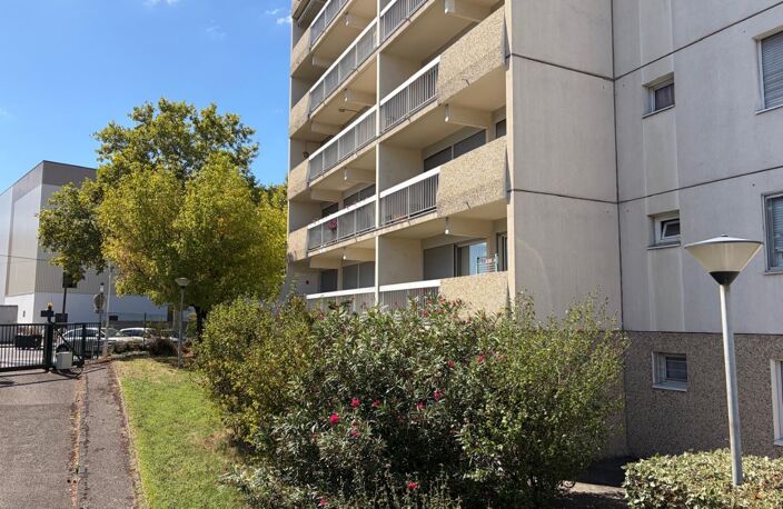 Location appartement 4 pièces 91 m² à Lyon 8 (69008) — photo 3