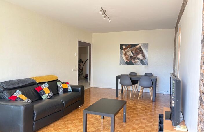 Location appartement 4 pièces 91 m² à Lyon 8 (69008) — photo 5