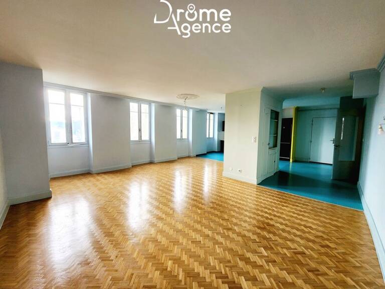 T5 — photo 1