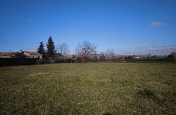 Rabastens Terrain de 941 m2  Plat Proche de toutes commodités — photo 3