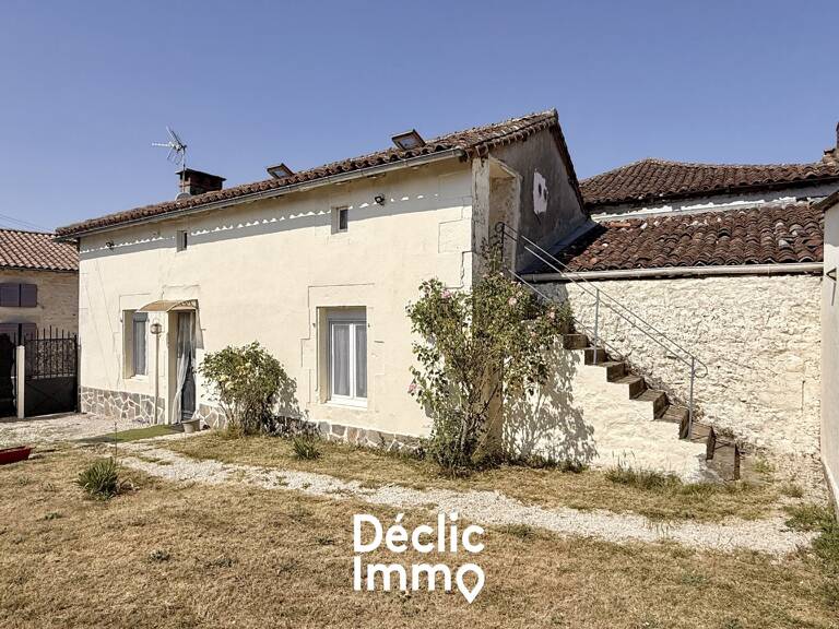 Maison rénovée à fort potentiel - 10 min de Civray — photo 1