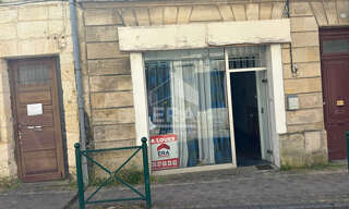 Commerce 2 Pièces 60 m² à louer à Bourg (33710)