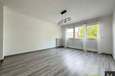 Appartement 3 pièces 63000 €