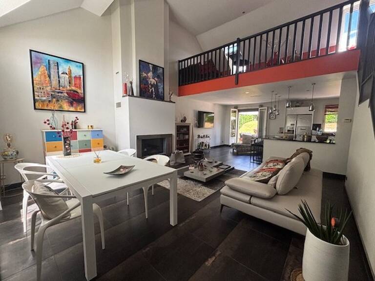 Maison — photo 1