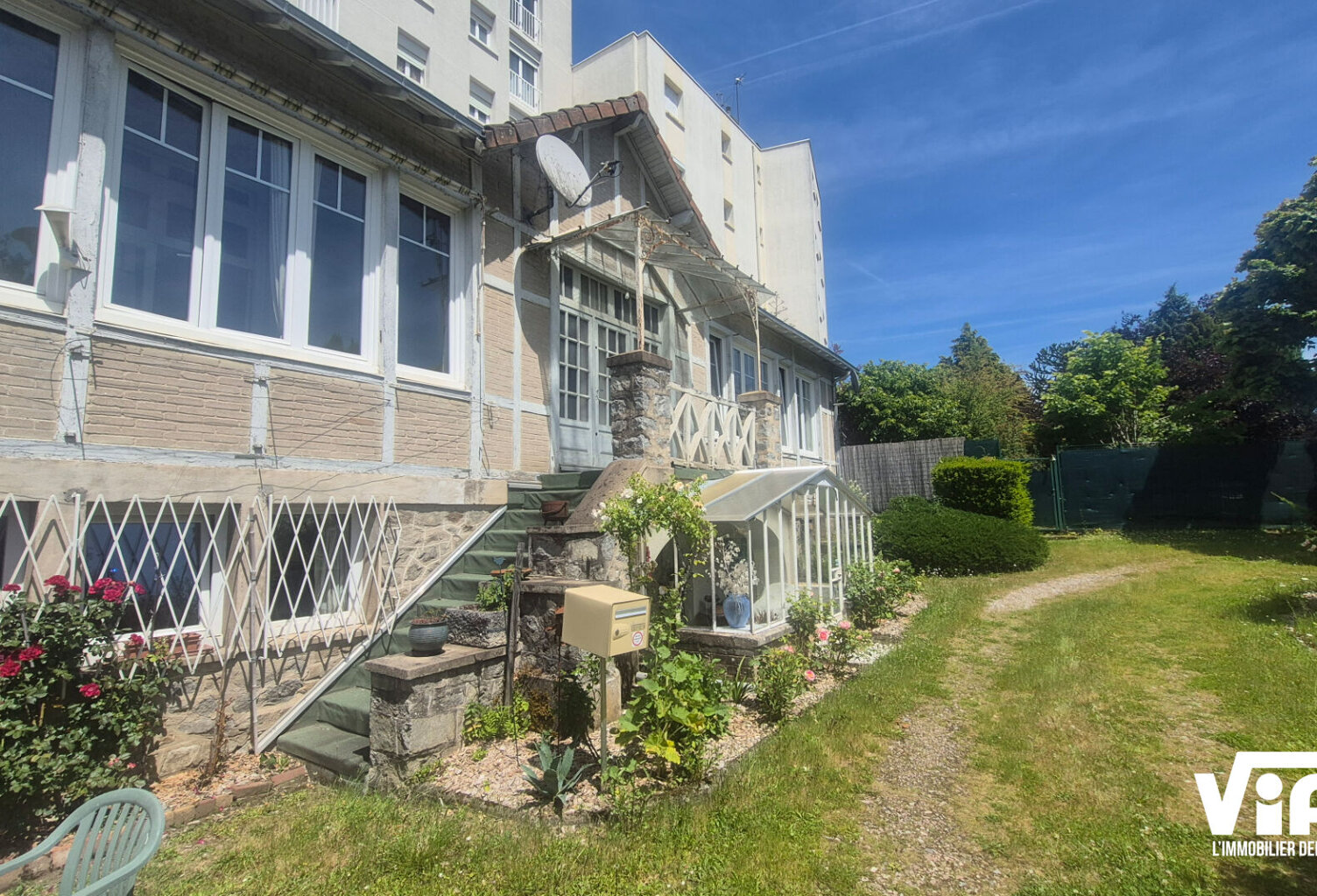 UNIQUE, Quartier ouest, maison début XX siècle — photo 1